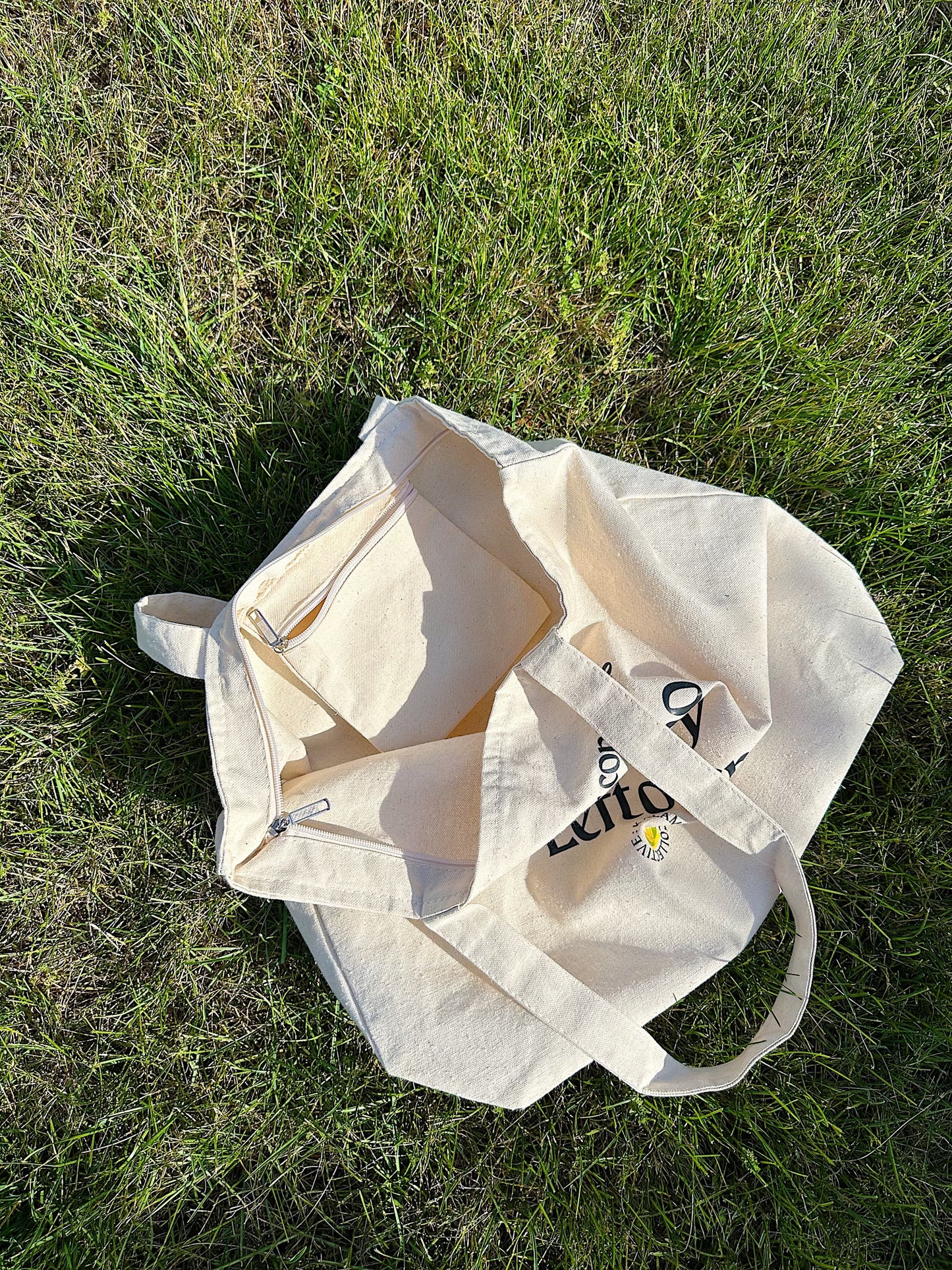 Filipino Party Leftovers Tote Bag™ XL Zippered Edition